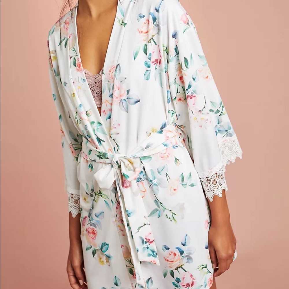 NWOT Anthropologie Flora Nikrooz Pia Robe Sz S Z512-15